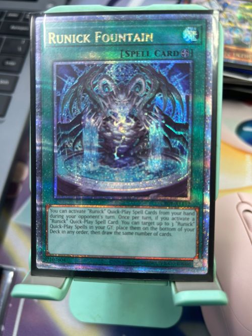 CR01-AE152 RUNICK FOUNTAIN 神碑之泉